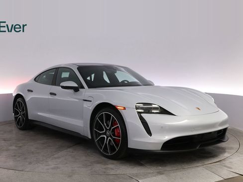 Used 2023 Porsche Taycan 4S w/ Premium Package AWD/4WD image 13
