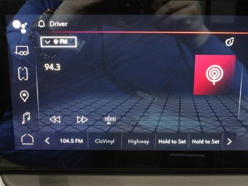 Used 2024 GMC Sierra 2500 Denali w/ Technology Package image 25