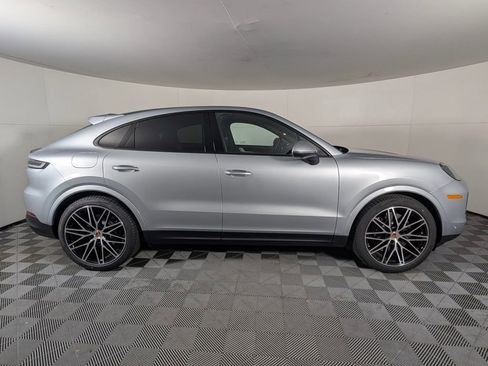 New 2026 Porsche Cayenne S image 8