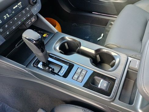 New 2026 Subaru Outback Touring XT image 23