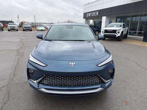 New 2026 Buick Envista Avenir image 3