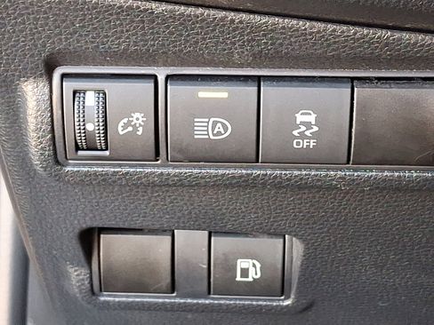 Used 2024 Toyota Corolla Cross AWD Hybrid image 25