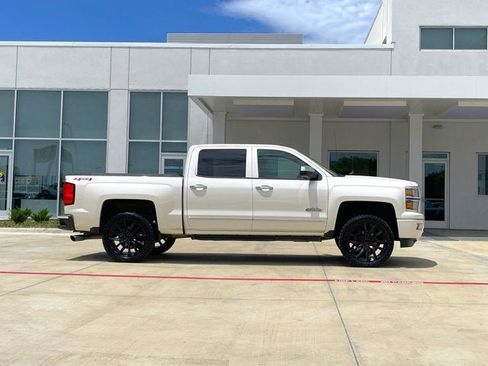 Used 2014 Chevrolet Silverado 1500 High Country w/ High Country Premium Package AWD/4WD image 7