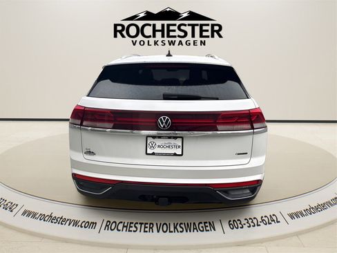 New 2026 Volkswagen Atlas Cross Sport SE image 6