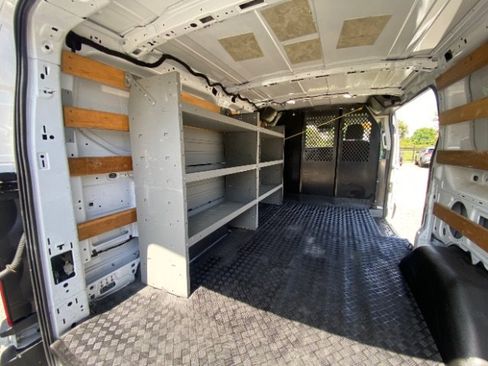 Used 2022 Ford Transit 250 Low Roof w/ Exterior Upgrade Package RWD image 9