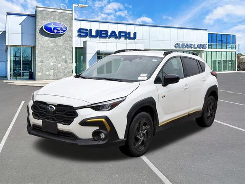 Used 2024 Subaru Crosstrek 2.5i Sport w/ Crosstrek Mirror Package AWD/4WD image 3