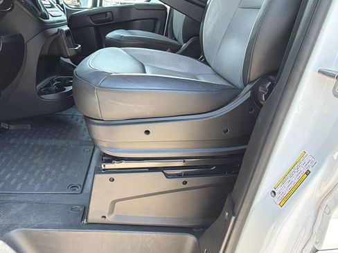 Used 2025 RAM ProMaster 2500 w/ Convenience Group FWD image 16