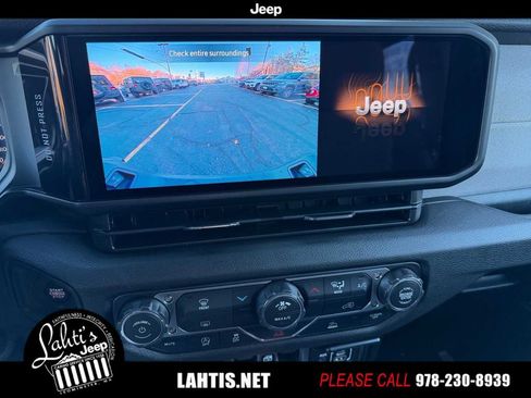 New 2026 Jeep Gladiator Sport image 15