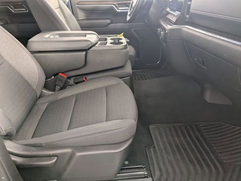 Used 2024 Chevrolet Silverado 1500 LT image 33