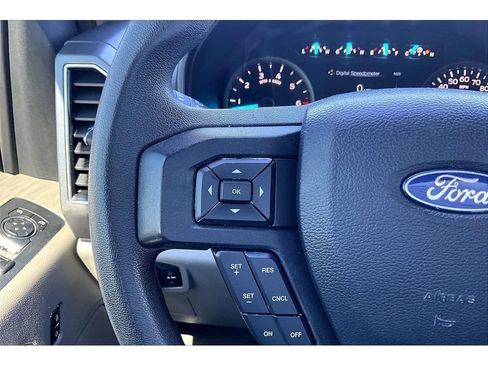 Used 2019 Ford F150 XLT w/ Trailer Tow Package AWD/4WD image 12