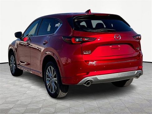 New 2025 MAZDA CX-5 Signature image 4