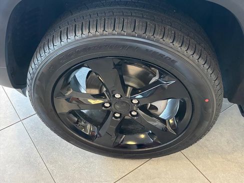 New 2026 Jeep Grand Cherokee Limited image 22