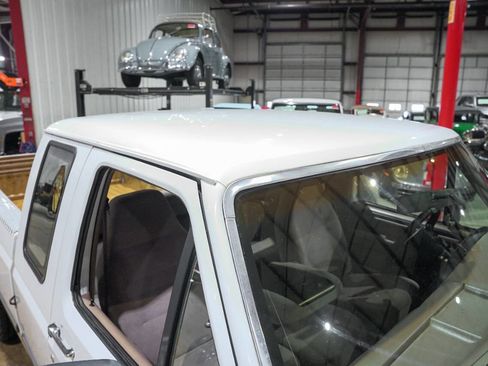 Used 1997 Ford F250 XLT image 19