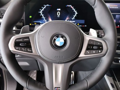 New 2026 BMW X5 xDrive40i w/ M Sport Package AWD/4WD image 3