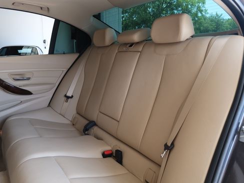 Used 2014 BMW 328i Sedan RWD image 32