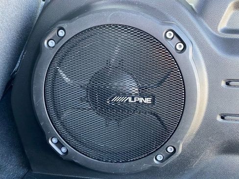 Used 2019 Jeep Wrangler Unlimited Rubicon w/ Advanced Safety Group AWD/4WD image 6