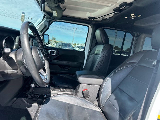 Used 2023 Jeep Wrangler Unlimited Sahara w/ Cold Weather Group AWD/4WD image 38