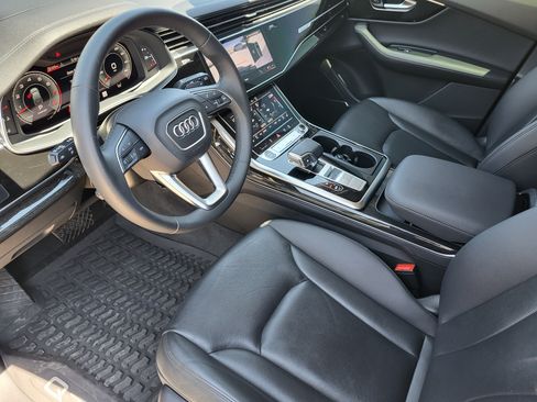 Used 2023 Audi Q7 3.0T Prestige AWD/4WD image 10
