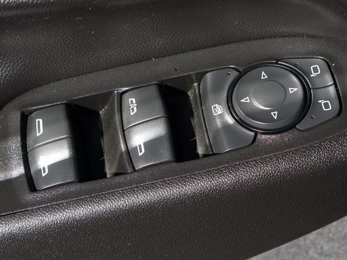 Used 2022 Chevrolet Equinox LT image 14