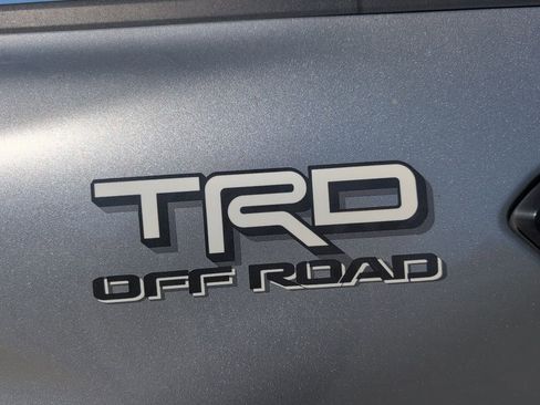 Used 2024 Toyota Tacoma TRD Off-Road image 9
