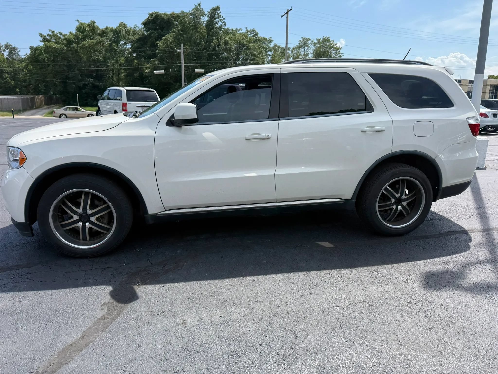 Used 2012 Dodge Durango SXT AWD/4WD image 4