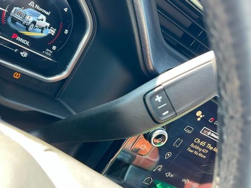 Used 2024 GMC Sierra 2500 Denali Ultimate image 35