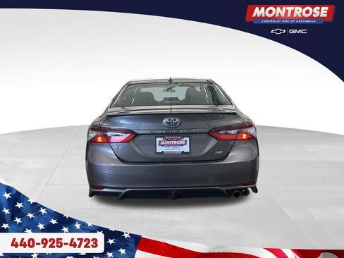 Used 2024 Toyota Camry SE FWD image 4
