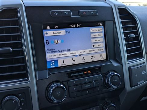 Used 2019 Ford F150 Lariat image 15