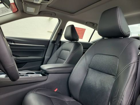Certified 2024 Nissan Altima 2.5 SL FWD image 24
