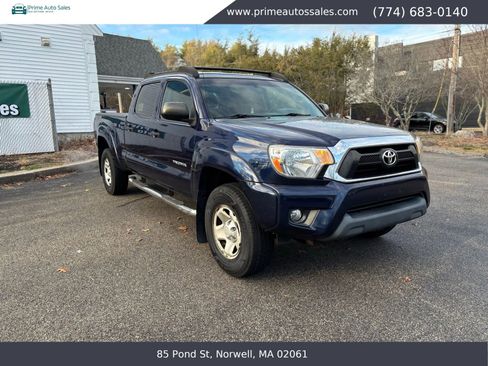 Used 2012 Toyota Tacoma 4x4 Double Cab w/ SR5 Pkg image 1