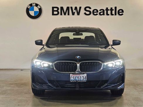 Used 2025 BMW 330i xDrive Sedan w/ Convenience Package image 6