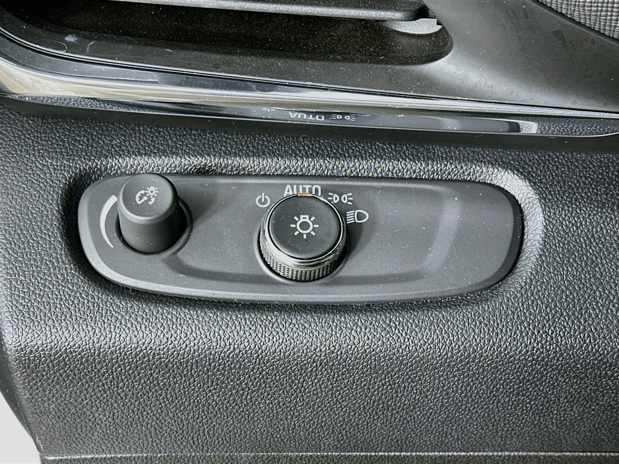 Used 2026 Buick Envista Preferred FWD image 17