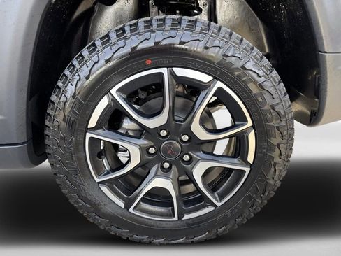 New 2026 Jeep Compass Trailhawk w/ Sun, Sound & Navigation Group image 13