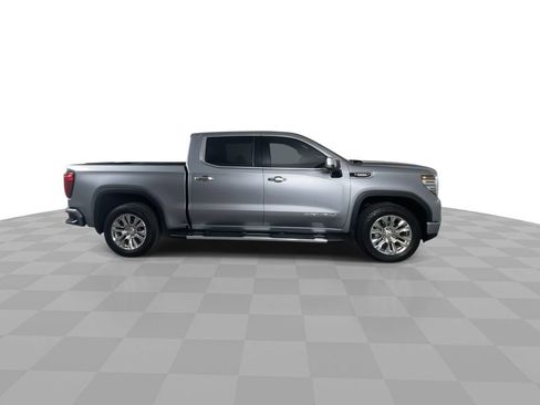 Used 2025 GMC Sierra 1500 Denali image 9