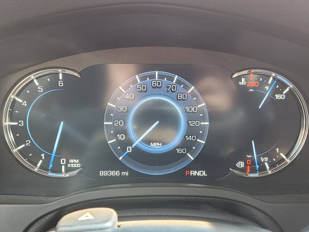 Used 2018 Cadillac Escalade Premium Luxury AWD/4WD image 27