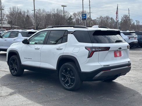 New 2026 Chevrolet Equinox LT w/ Midnight Edition image 3