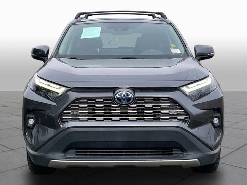 Used 2022 Toyota RAV4 Limited w/ Limited Grade Weather Package image 4