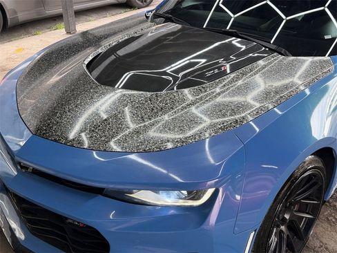 Used 2017 Chevrolet Camaro ZL1 image 18