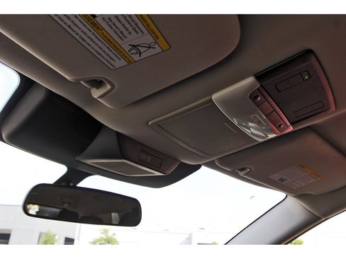 Certified 2025 Nissan Pathfinder SV FWD image 25