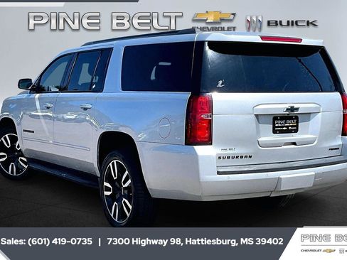 Certified 2020 Chevrolet Suburban Premier AWD/4WD image 2