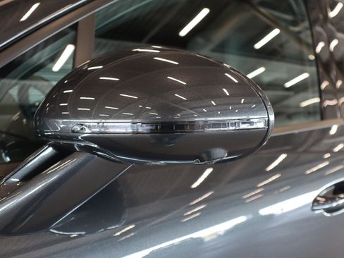 Used 2026 Porsche Macan AWD/4WD image 29