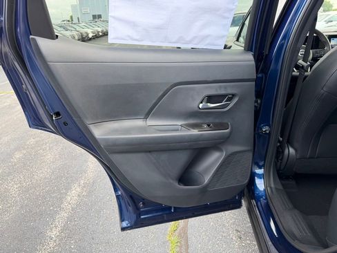 New 2026 Nissan Kicks SR w/ SR Premium Package FWD image 15