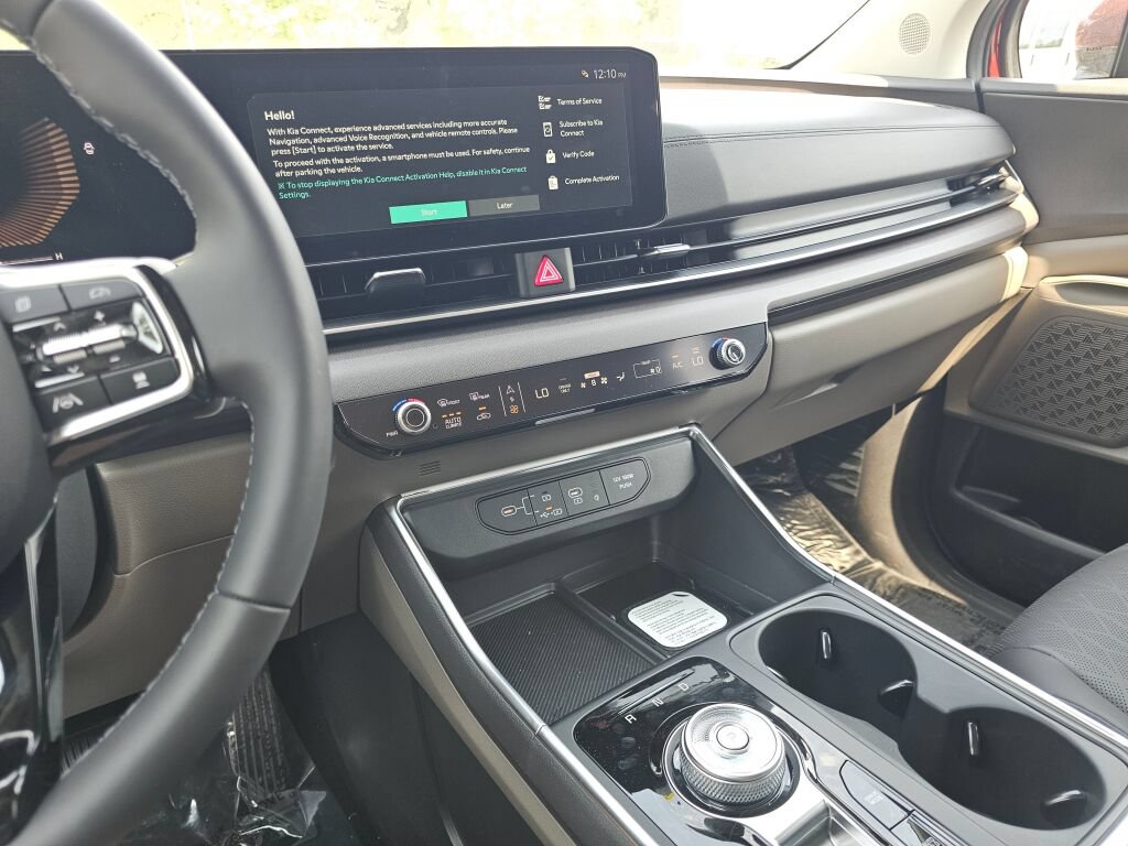 New 2026 Kia Carnival EX FWD image 15