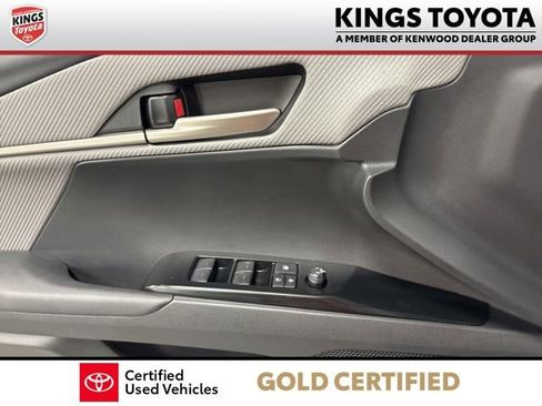 Certified 2025 Toyota Camry SE FWD image 27