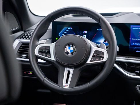 Certified 2025 BMW X5 M60i w/ Climate Comfort Package AWD/4WD image 11