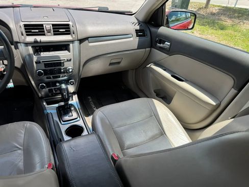 Used 2012 Ford Fusion Hybrid FWD image 15