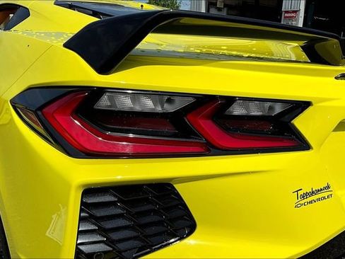 Used 2020 Chevrolet Corvette Stingray Premium Cpe w/ 3LT Preferred Equipment Group RWD image 21