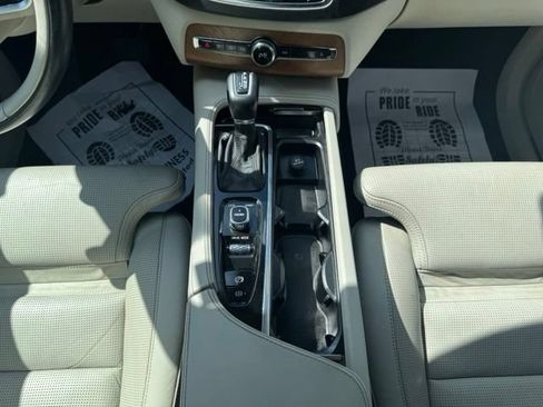Used 2016 Volvo XC90 T6 Inscription w/ Vision Package AWD/4WD image 29
