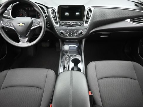 Used 2024 Chevrolet Malibu LT image 21