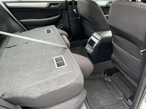 Used 2019 Subaru Legacy 2.5i Premium image 22